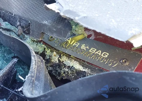 2010 Ford Escape Xlt z USA, uszkodzony, nr VIN 1FMCU9DG9AKA80459